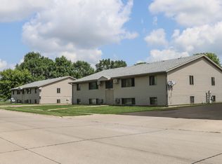 1720 F St #1712-A2, South Sioux City, NE 68776