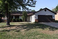 4th image of 321 Kim Dr