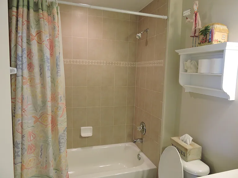 130 Warsteiner Way #701 — Photo 32