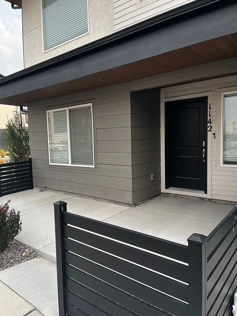 Building Photo - 1142 W 310 S
