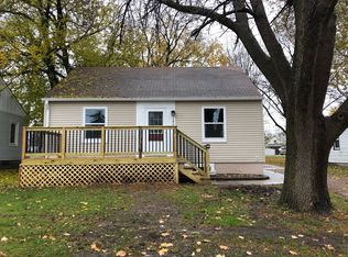 1425 Searle St, Des Moines, IA 50317