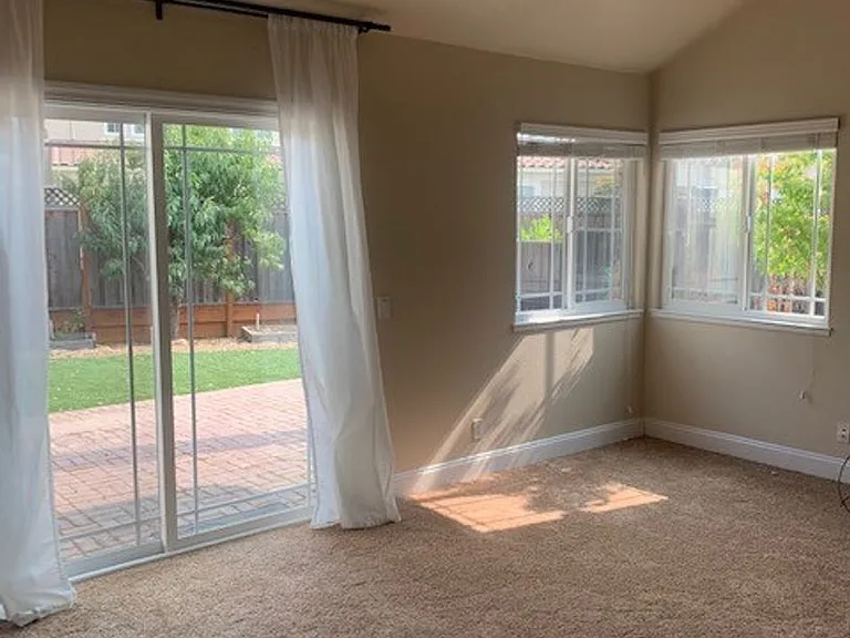 15300 Venetian Way — Photo 5