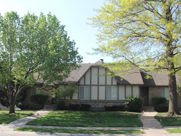 1312 NW Village Dr
