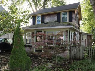 30 Adams Ave, Riverside, RI 02915