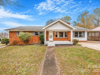 5 Sunset Dr, Swannanoa, NC, 28778