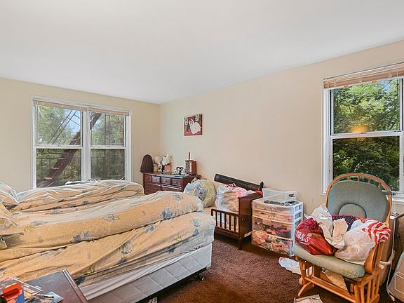 4th image of 679 W 239th St APT 2J