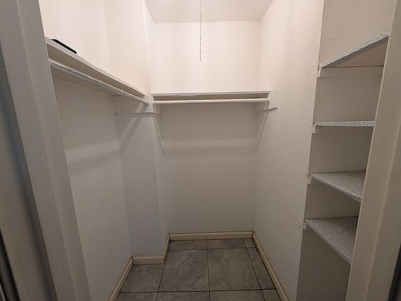 5th image of 2502 Metcalfe Rd #B