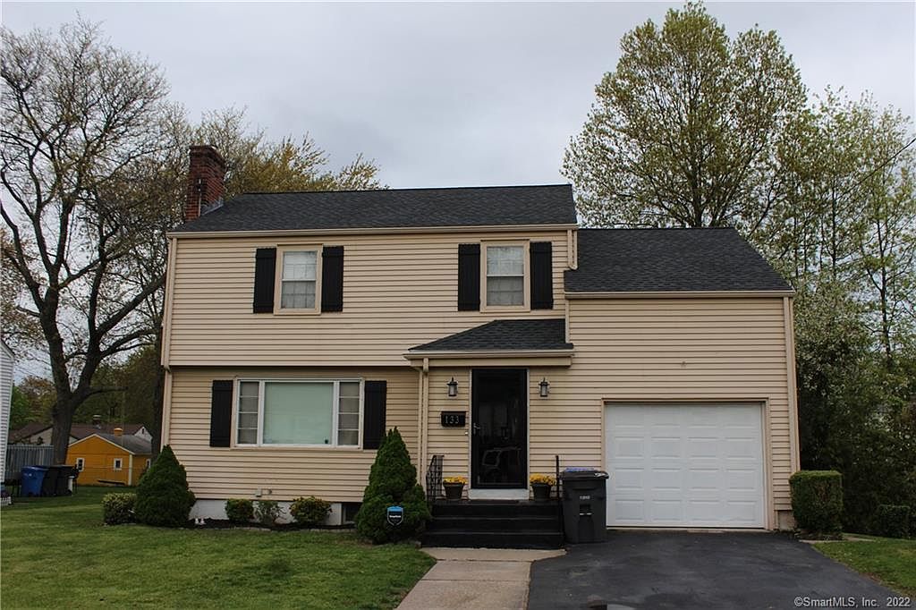 133 Mountain St, Hartford, CT 06106 Zillow