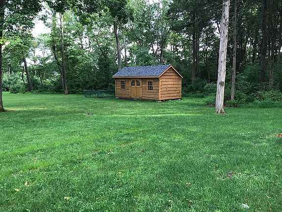 New 10 x 20 CustomCedar Shed