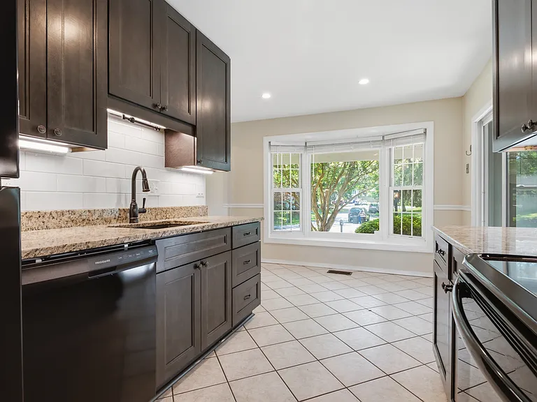 8487 Inspiration Ave — Photo 14