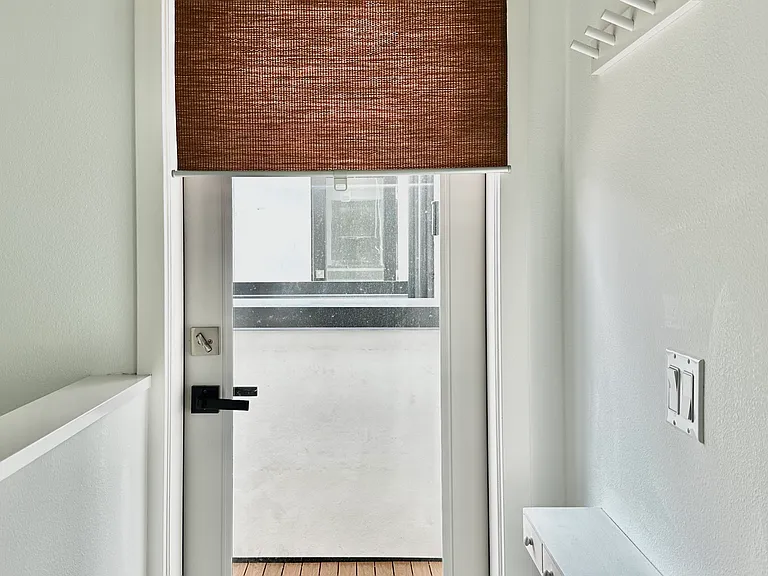 4608 Evanston Ave N — Photo 19