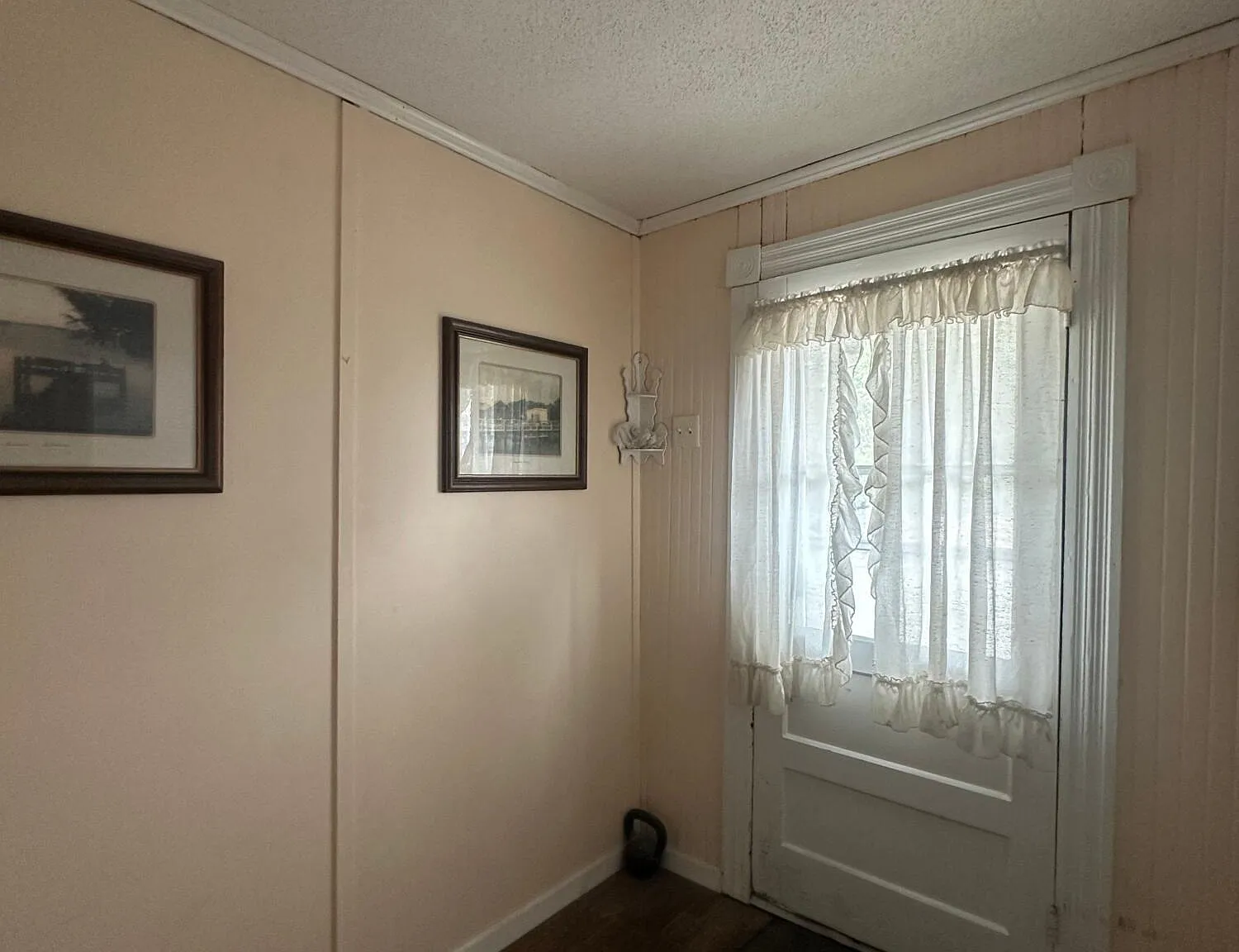 1 bed, 1.0 bath, 400 sqft, $1,450 — Photo 2