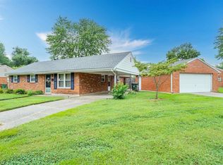 3812 Shelly Dr, Owensboro, KY 42303