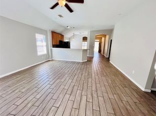 381 Livingstone Ln, League City, TX 77573