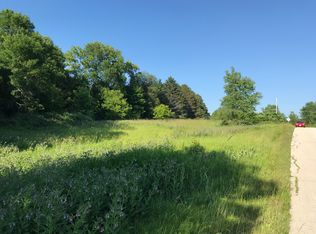 Creek Trl, Manitowoc, WI 54220