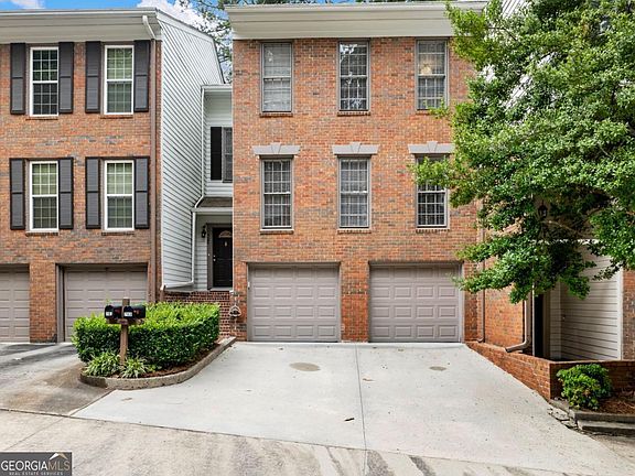 2nd image of 702 Brandywine Cir