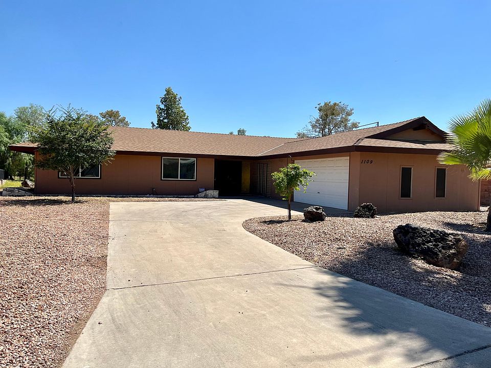 1st image of 1109 S Longwood Loop