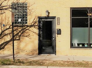 203 Dewey St, Royal Oak, MI 48067