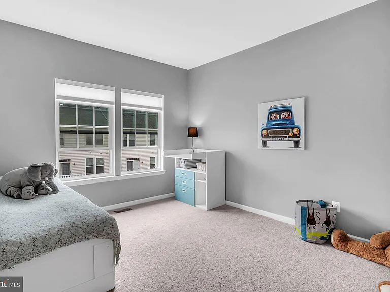21600 Romans Dr — Photo 26