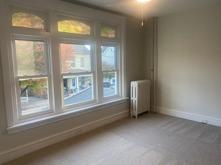 116 W Franklin St — Photo 23