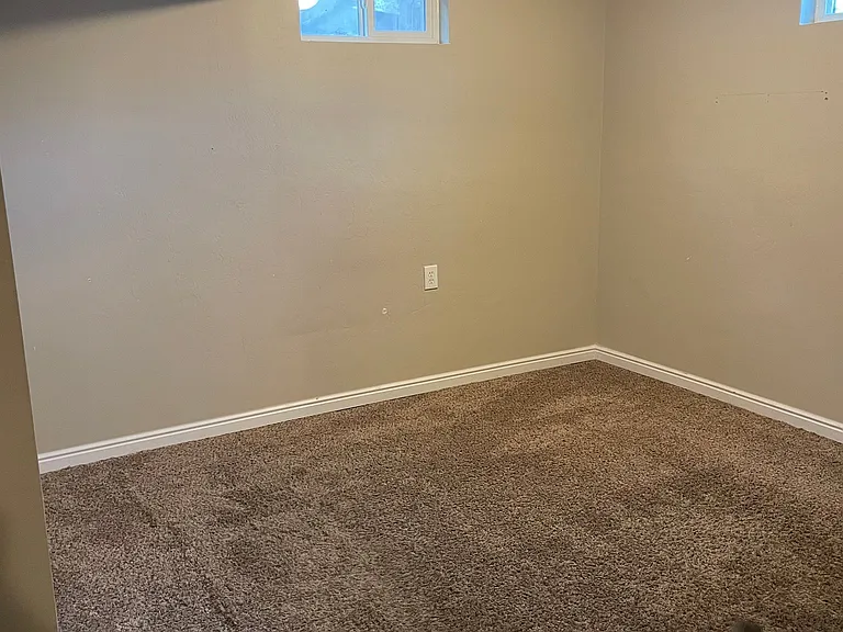 9323 S Jean Dr — Photo 10