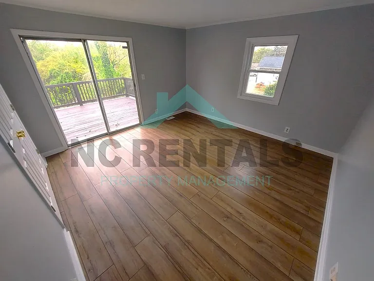 436 Barbara Jane Ave — Photo 11