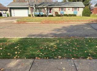 904 Sunset Ave, Waupun, WI 53963