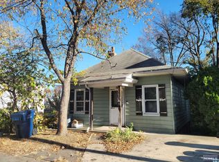78 Vanderbeck Pl, Hackensack, NJ 07601