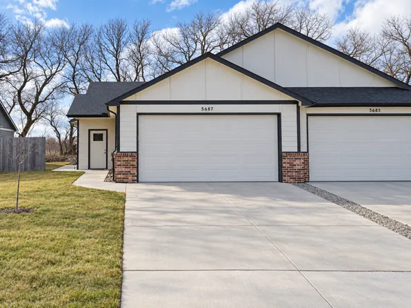 5687 E Bristol St, Wichita, KS 67220