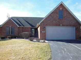 2122 Teakwood Cir, Highland, IN 46322