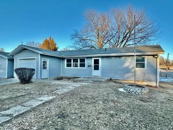 421 S Prairie St, Maryville, MO 64468