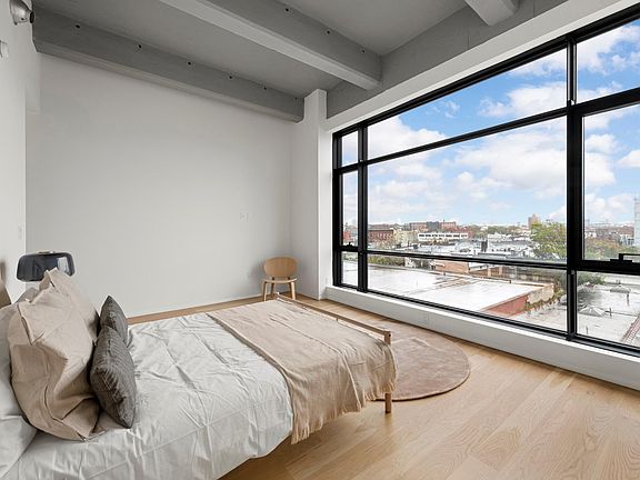 4th image of 160 Imlay St APT 4B3