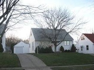 151 Ellington Rd, Riverside, OH 45431