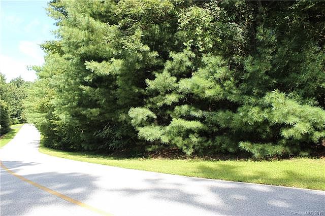 1st image of 107 Scenic Dr