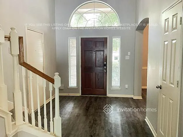 3601 Pine Valley Dr — Photo 4