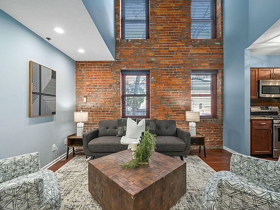 5th image of 544 S Front St APT 108