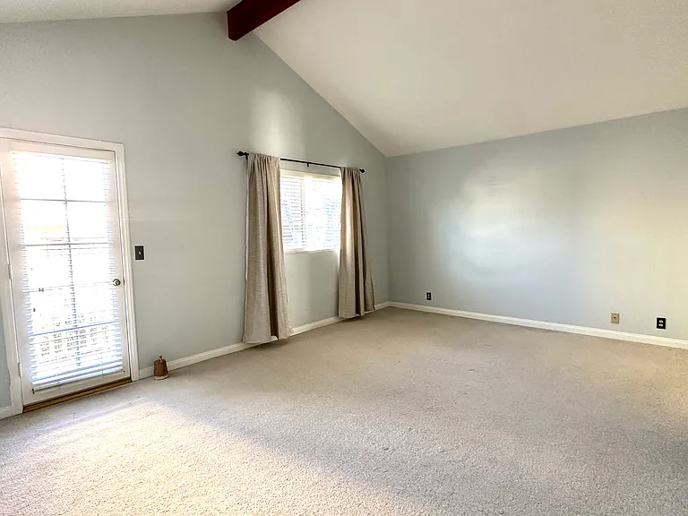 1502 Goodman Ave — Photo 14