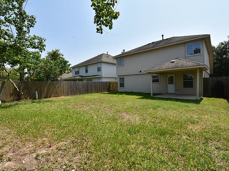 21603 Falvel Lake Dr — Photo 42