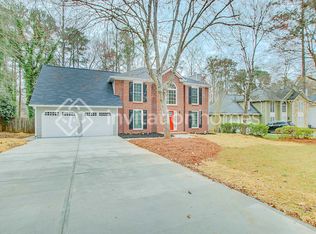 4132 Maple Ln, Powder Springs, GA 30127