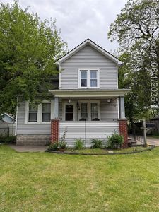35 Grove Park St, Mount Clemens, MI, 48043