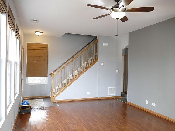 4th image of 575 Springbrook Trl N Unit 575