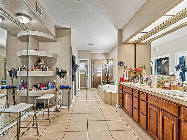 13566 Emerald Coast Ln — Photo 35