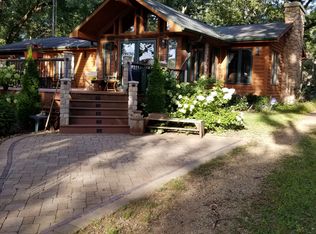 7S695 Dugan Rd, Sugar Grove, IL 60554