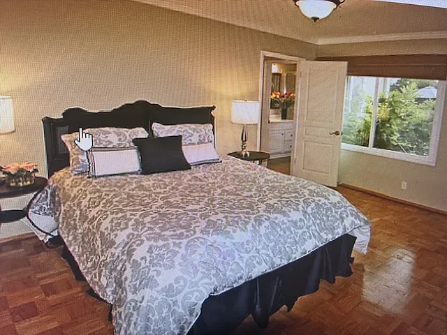1271 Windsor Way — Photo 13