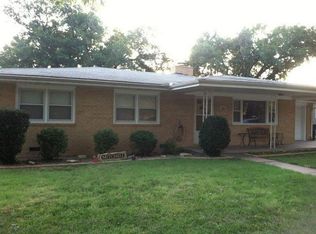 703 S Sunset Ln, El Dorado, KS 67042