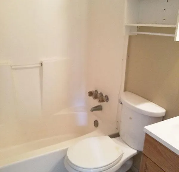 2490 Waterford Park Dr — Photo 14