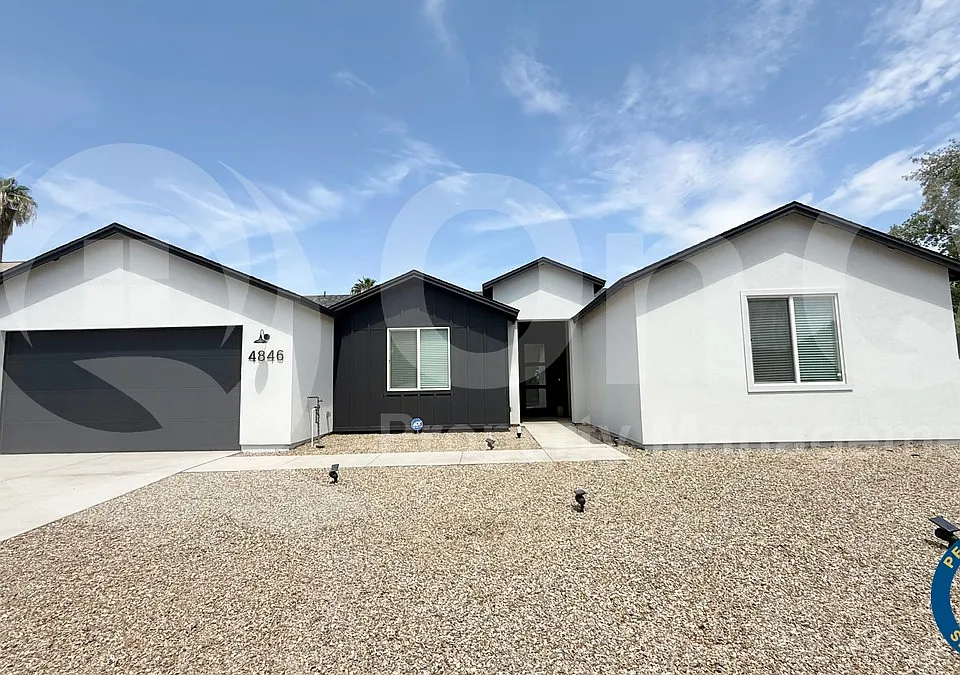 4846 E Downing Cir