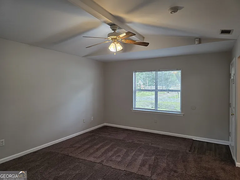 146 John Glenn Dr — Photo 4