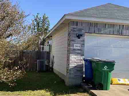 2nd image of 2804 Don Hill Ln