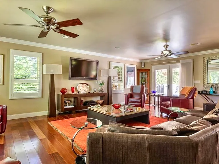 1337 Merrimon Ave — Photo 8